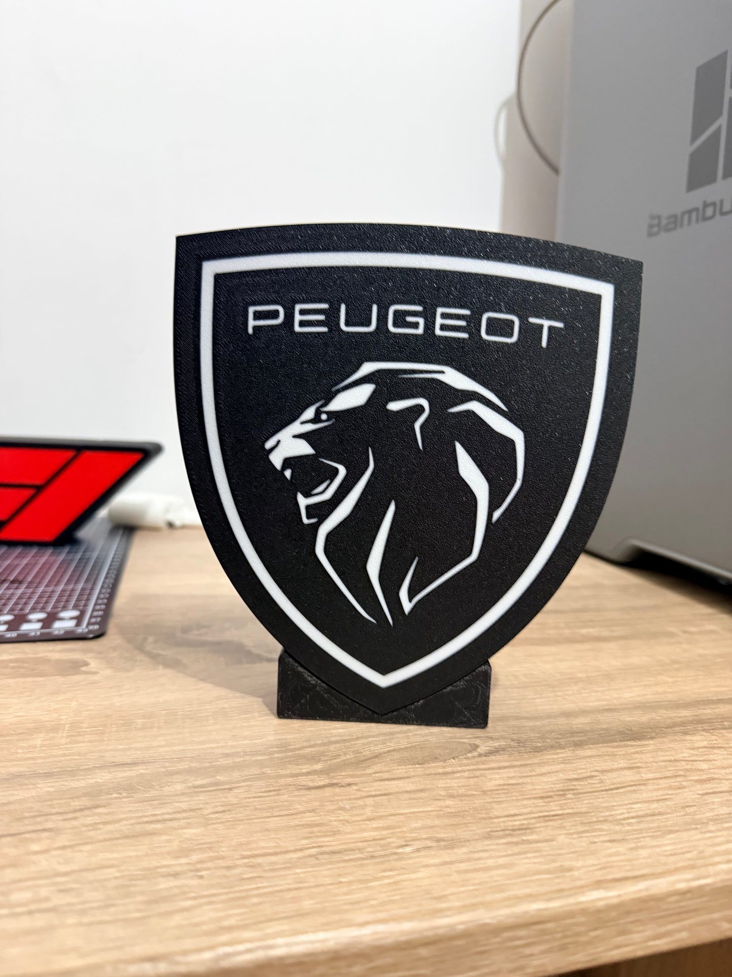 Luminária LED 3D Leão Peugeot